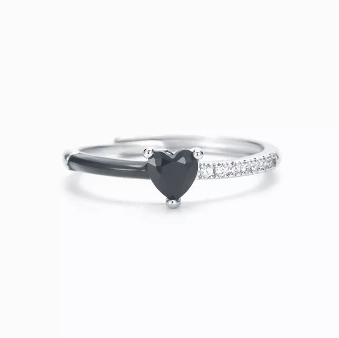 Anillo ajustable de esmalte negro (2x1) - Especial San Valentín 🩷