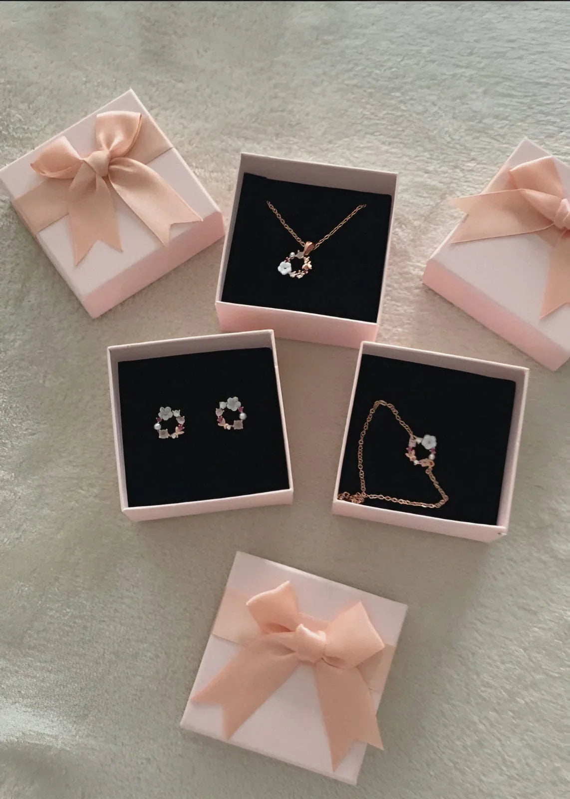 Colección Margarita (Pendientes + Pulsera + Collar)