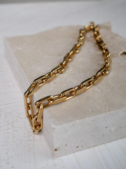 Collar chelsea
